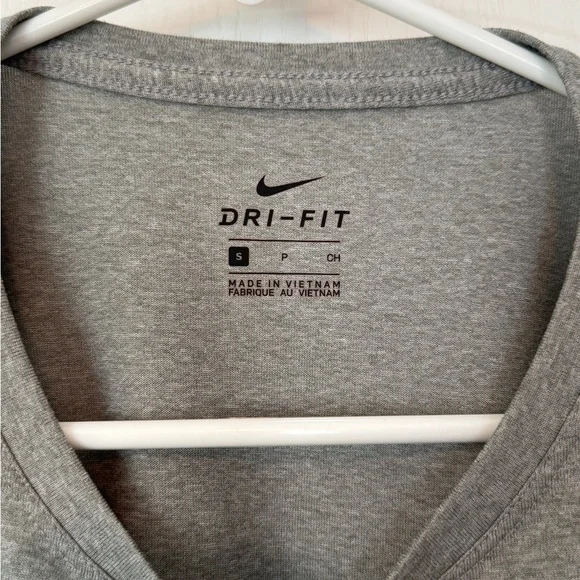 Gray Nike Orangetheory Coach long sleeve T-Shirt - Picture 3 of 3